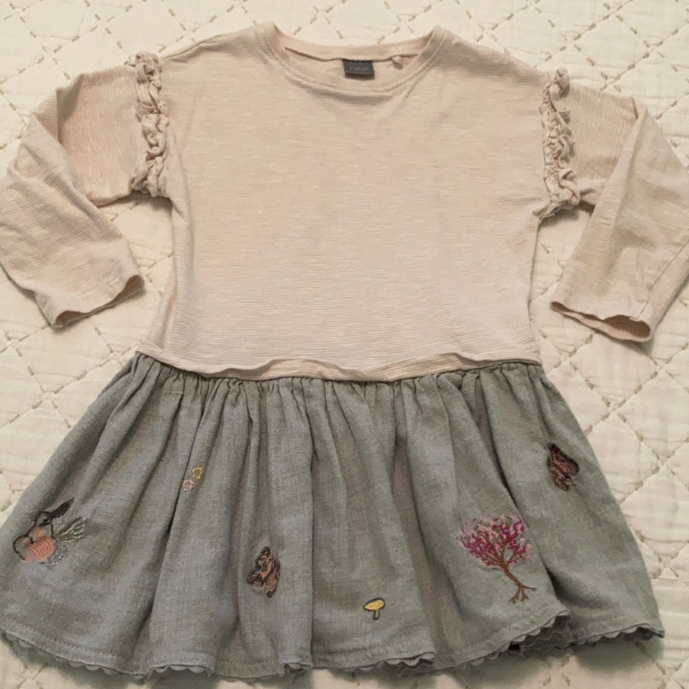 I’m telling you! Another ADORABLE dress!